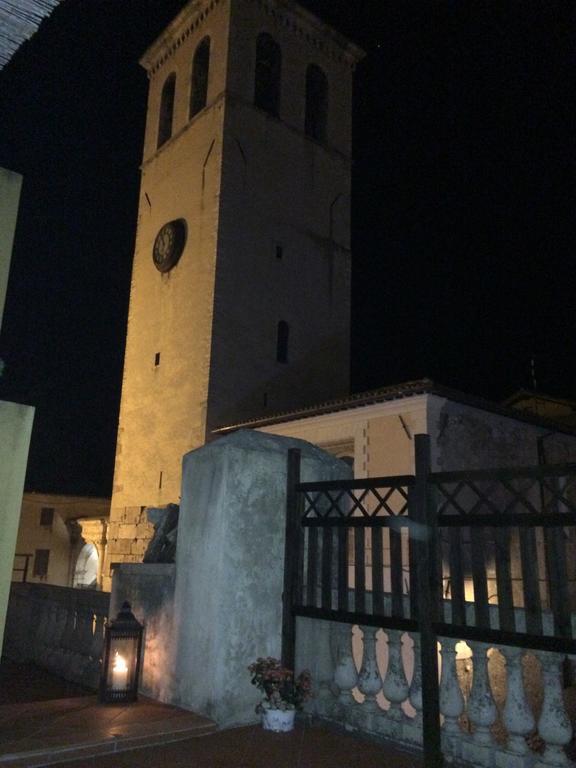 La Terrazza Daire Spoleto Dış mekan fotoğraf