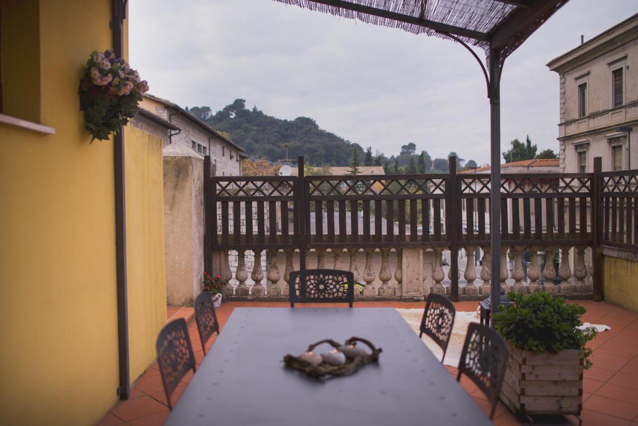 La Terrazza Daire Spoleto Dış mekan fotoğraf